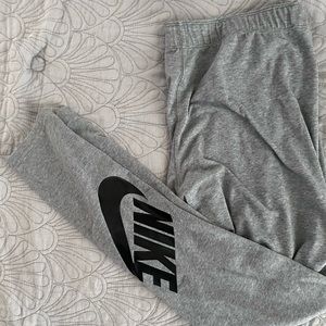 Nike leggings